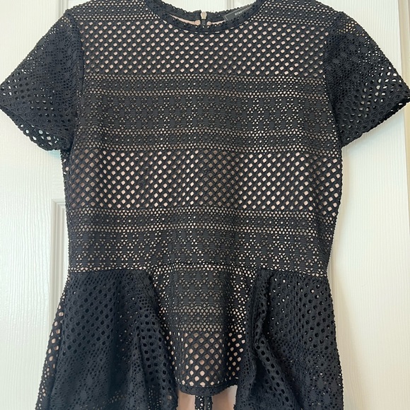🌟 BCBGMAXAZRIA Vicktoria Mixed-Knit Peplum Top - Size M - Used - Picture 6 of 6